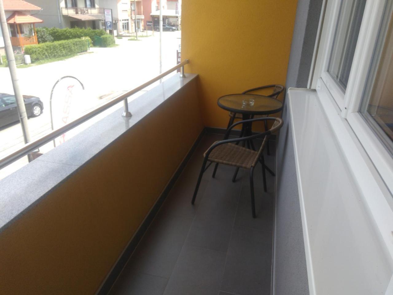Apartmani Jasmina 2 Bihac Luaran gambar